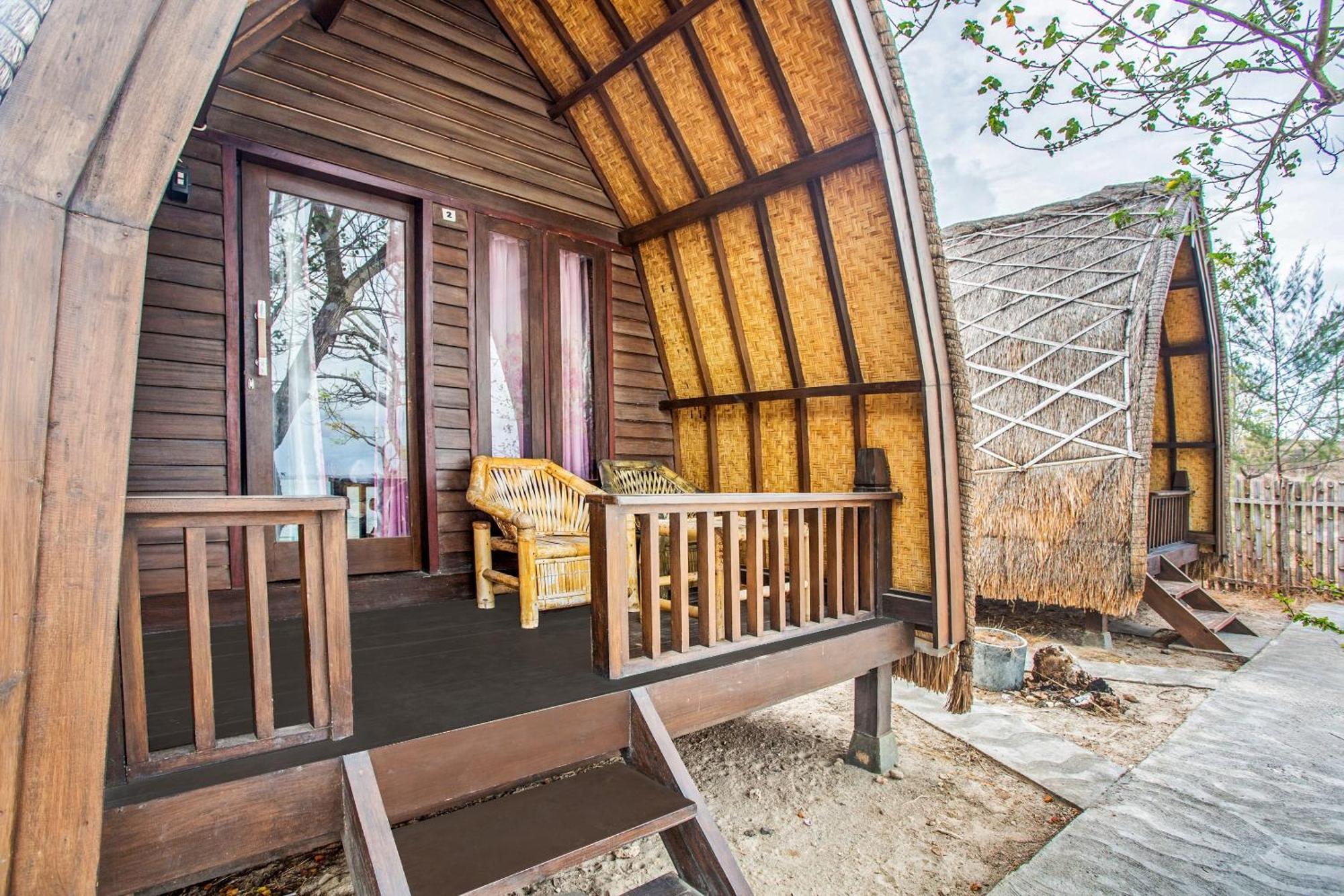 Oyo 1837 Telone Bungalow Palebah Zewnętrze zdjęcie