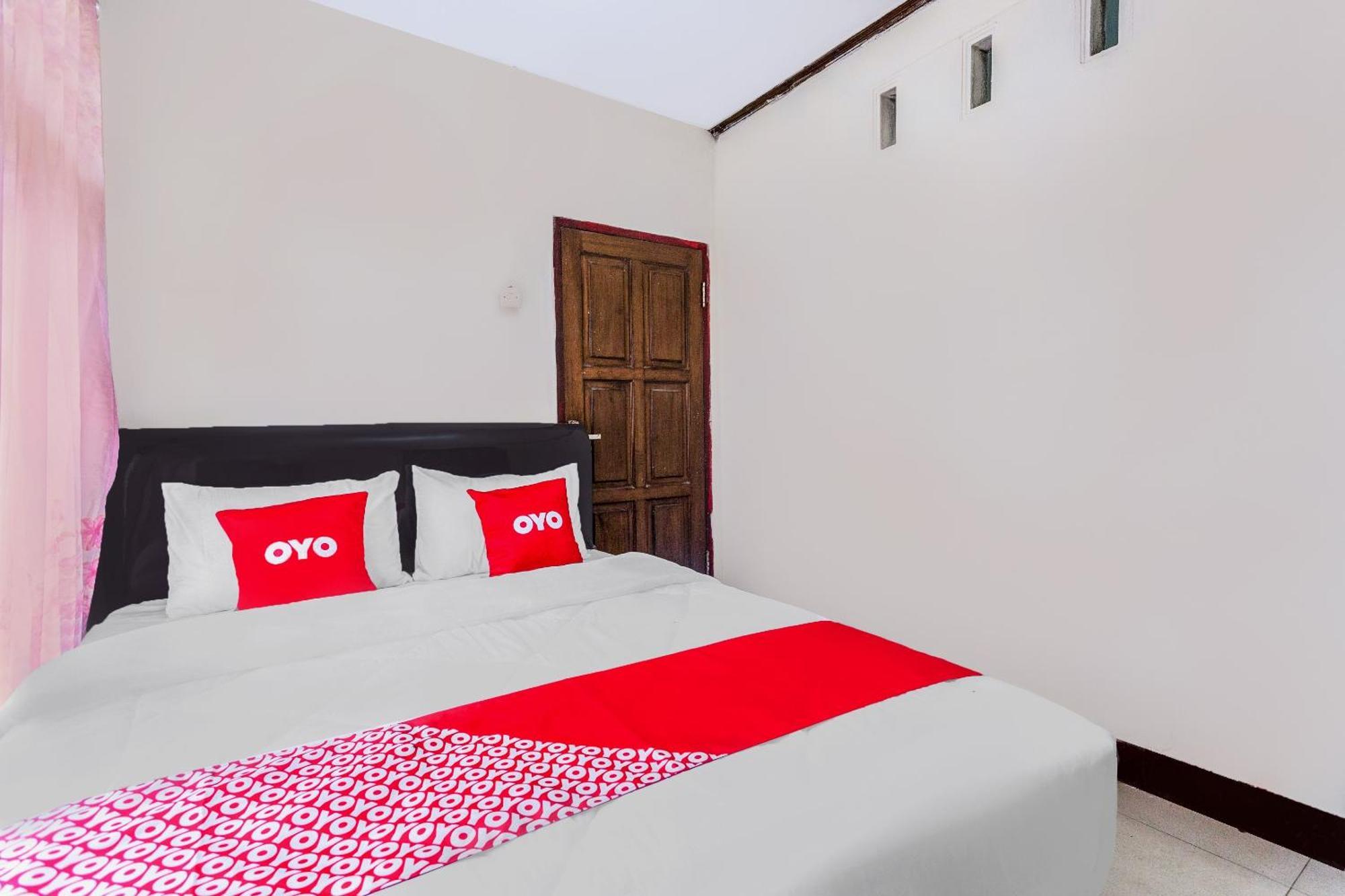 Oyo 1837 Telone Bungalow Palebah Zewnętrze zdjęcie